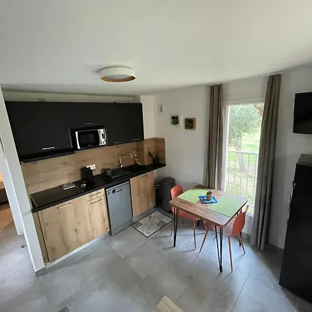 Location Suarele Apartment